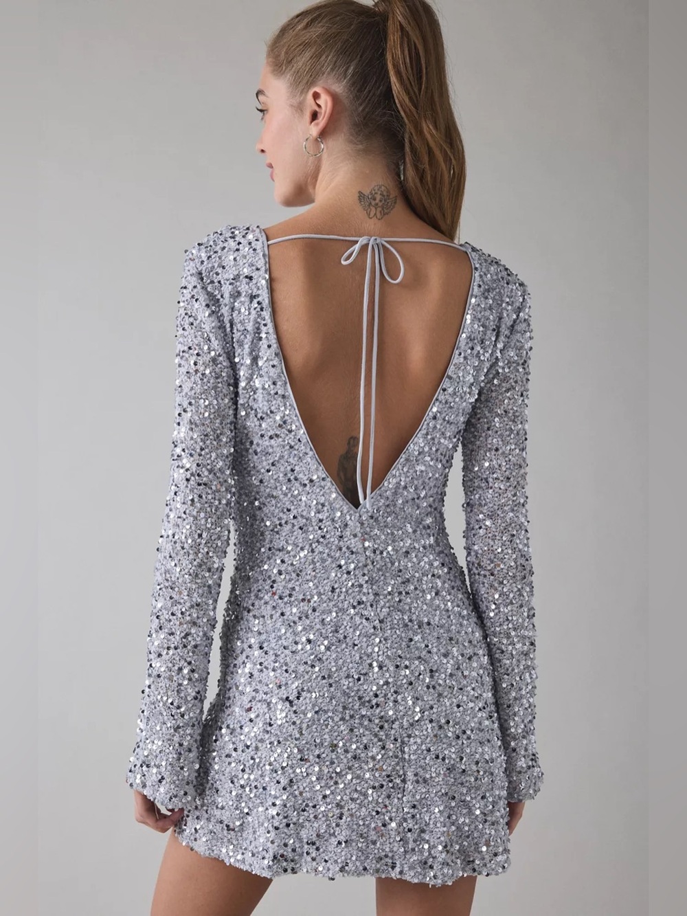 Urban Outfitters | That's Showbiz Sandra Open Back Bell Sleeve Sequin Mini Dress - Picture 4 of 9